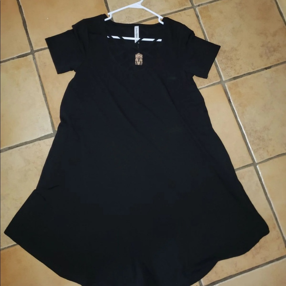 Zenana cage neck dress